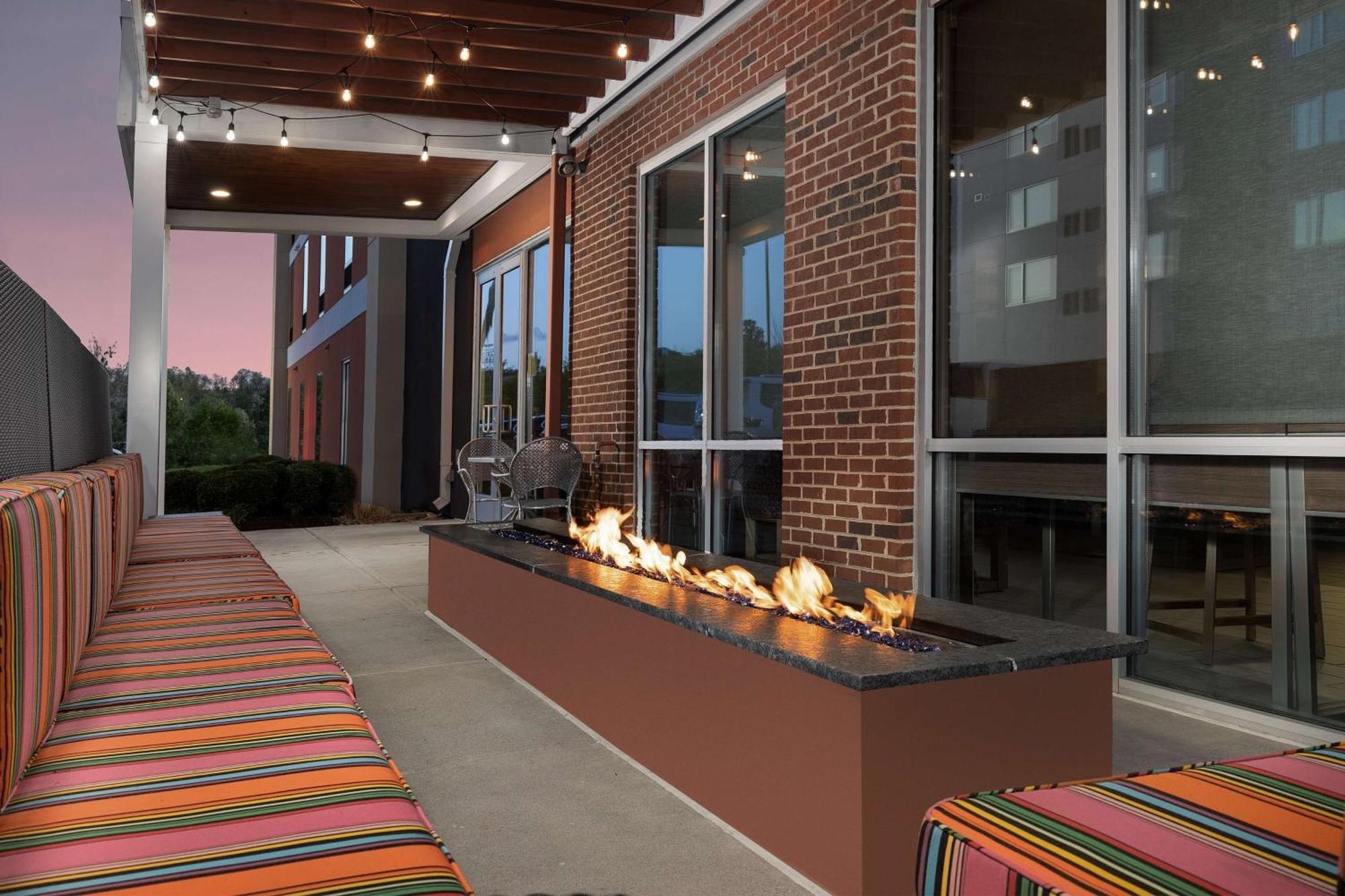 Home2 Suites By Hilton Knoxville West Exteriér fotografie